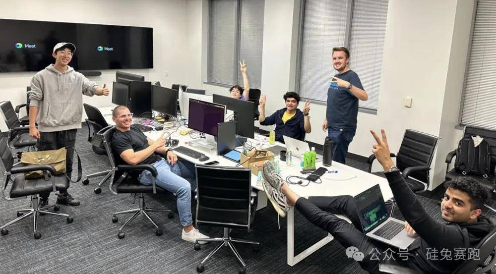 独家对话发起人李珎，揭秘爆火AI工程师Replit Agent，分分钟用手机创造APP