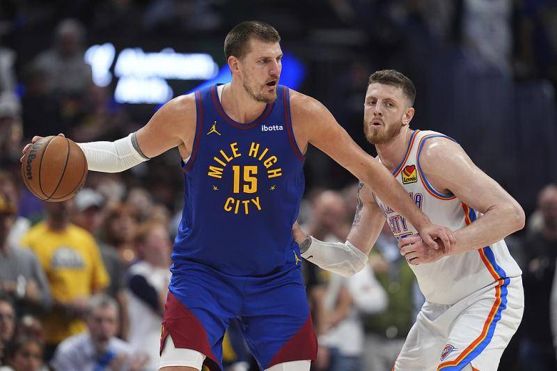 NBA季后赛 | 四人得分20+ 掘金加时苦战击败雷霆