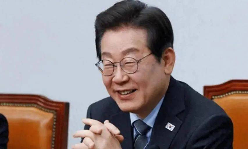 韩国态度突然变了，还是不敢得罪美国？李在明亲口否认“亲华”，不想让美国担心