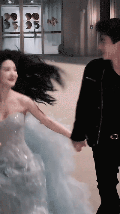 内娱剧宣彻底疯狂：张予曦毕雯珺当众接吻杨超越丁禹兮痛哭流涕