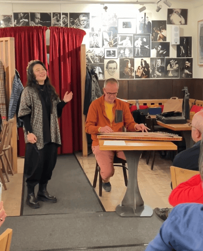 考古|龚丽娜新书首谈20年婚姻破碎！男方禁止她叫老公，还疑婚内爱上奥地利少妇