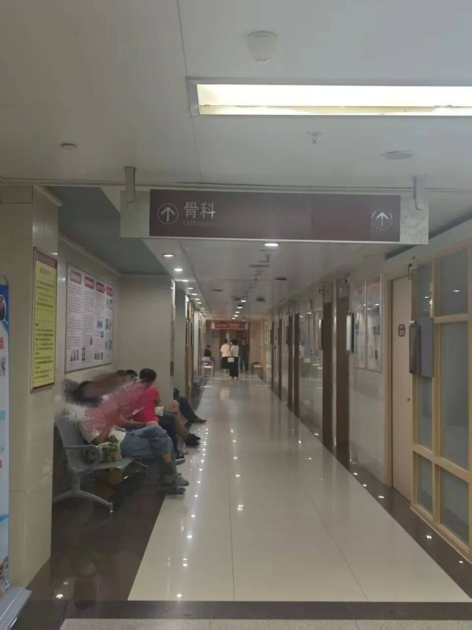 广州一医院发生伤医事件，医生“受伤很重”