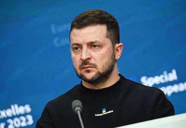 619次空袭后，乌克兰全境遭遇攻击，反击令普京难堪，俄罗斯后方火海连连