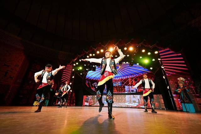 学习进行时｜习近平总书记关心新疆建设发展的故事