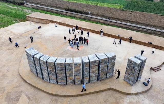 国庆期间，山西各地迎来客流高峰