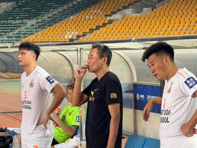 中冠总决赛落幕，唯一主角朱骏平静迎接升级，明年他会在职业联赛出场比赛吗？